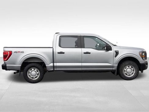 Used 2023 Ford F150 XLT w/ Trailer Tow Package image 8