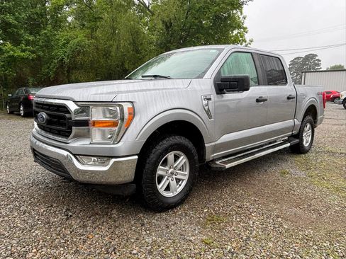 Used 2022 Ford F150 XLT AWD/4WD image 3
