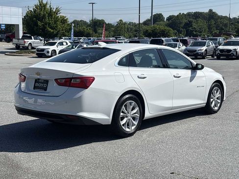 Used 2025 Chevrolet Malibu LT FWD image 6