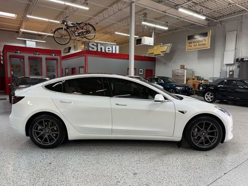 Used 2020 Tesla Model 3 RWD image 6
