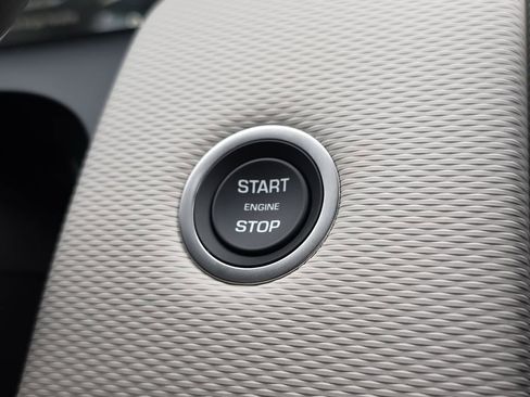 New 2026 Land Rover Discovery Sport Landmark AWD/4WD image 26