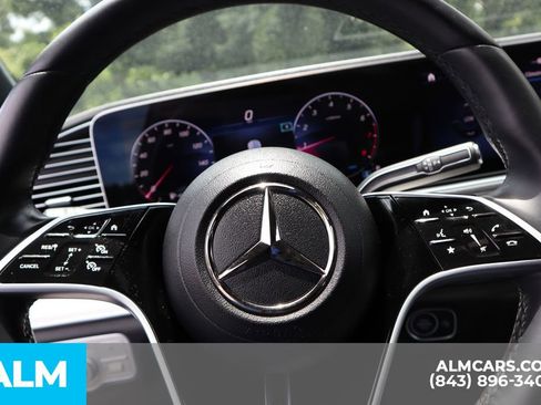 Used 2024 Mercedes-Benz GLE 350 4MATIC image 29