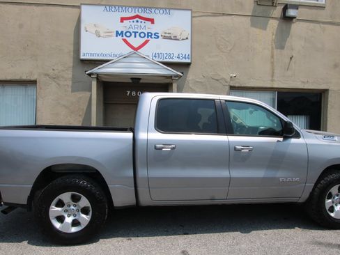 Used 2019 RAM 1500 Big Horn AWD/4WD image 4