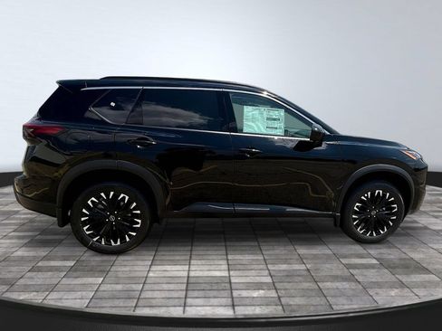 New 2026 Nissan Rogue Dark Armor AWD/4WD image 17