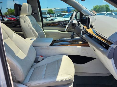 Used 2021 Cadillac Escalade Sport Platinum image 15