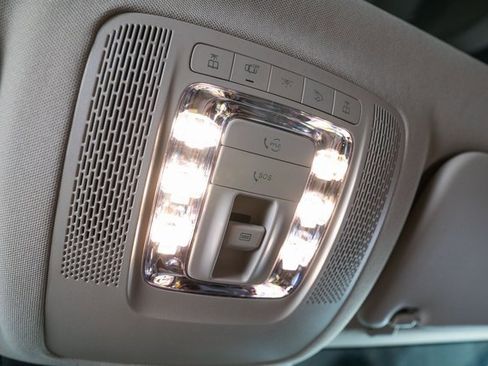 New 2026 Mercedes-Benz GLS 450 4MATIC image 27