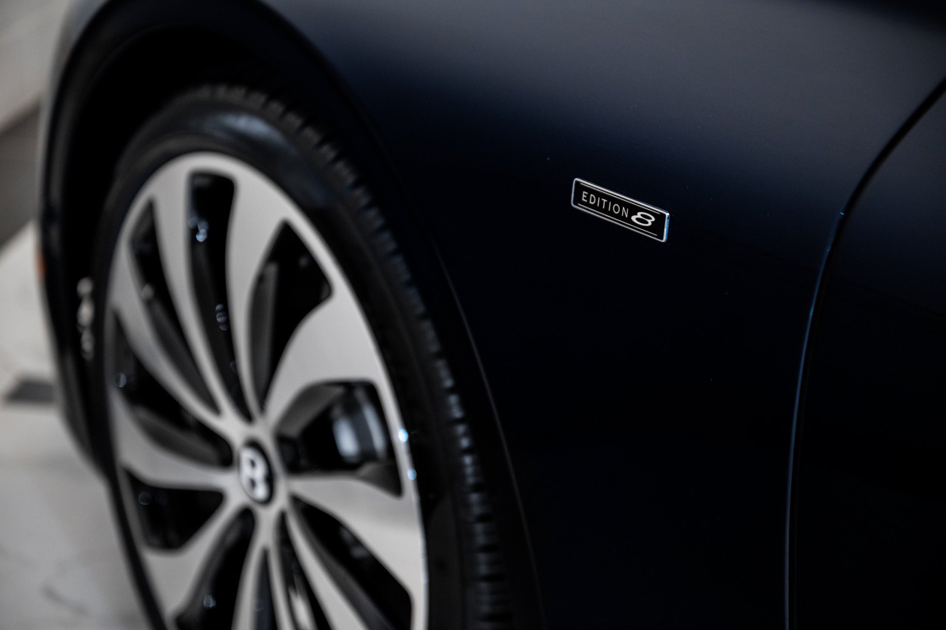 Used 2024 Bentley Continental GT V8 AWD/4WD image 13