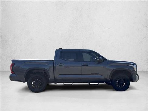 New 2026 Toyota Tundra SR5 AWD/4WD image 10