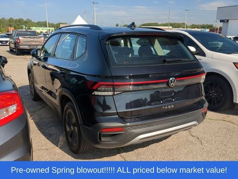 Used 2025 Volkswagen Taos S FWD image 2
