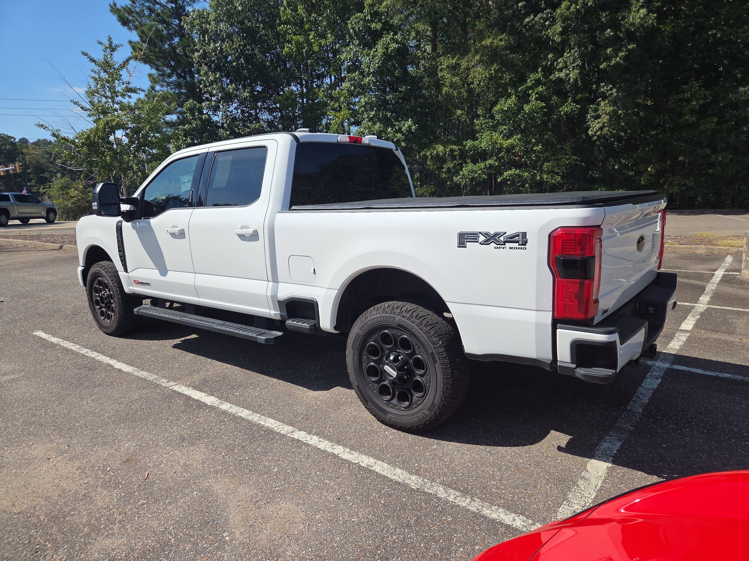Used 2024 Ford F250 Lariat w/ Lariat Ultimate Package AWD/4WD image 5