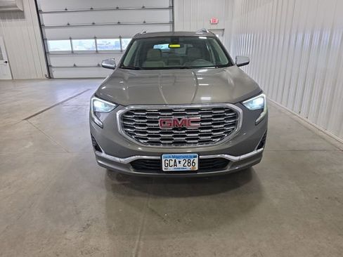 Used 2018 GMC Terrain Denali w/ Advanced Safety Package AWD/4WD image 3