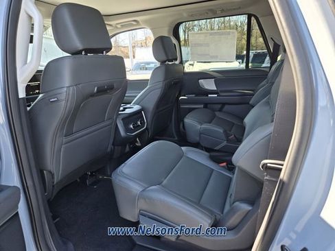 New 2026 Ford Expedition Max Active AWD/4WD image 8