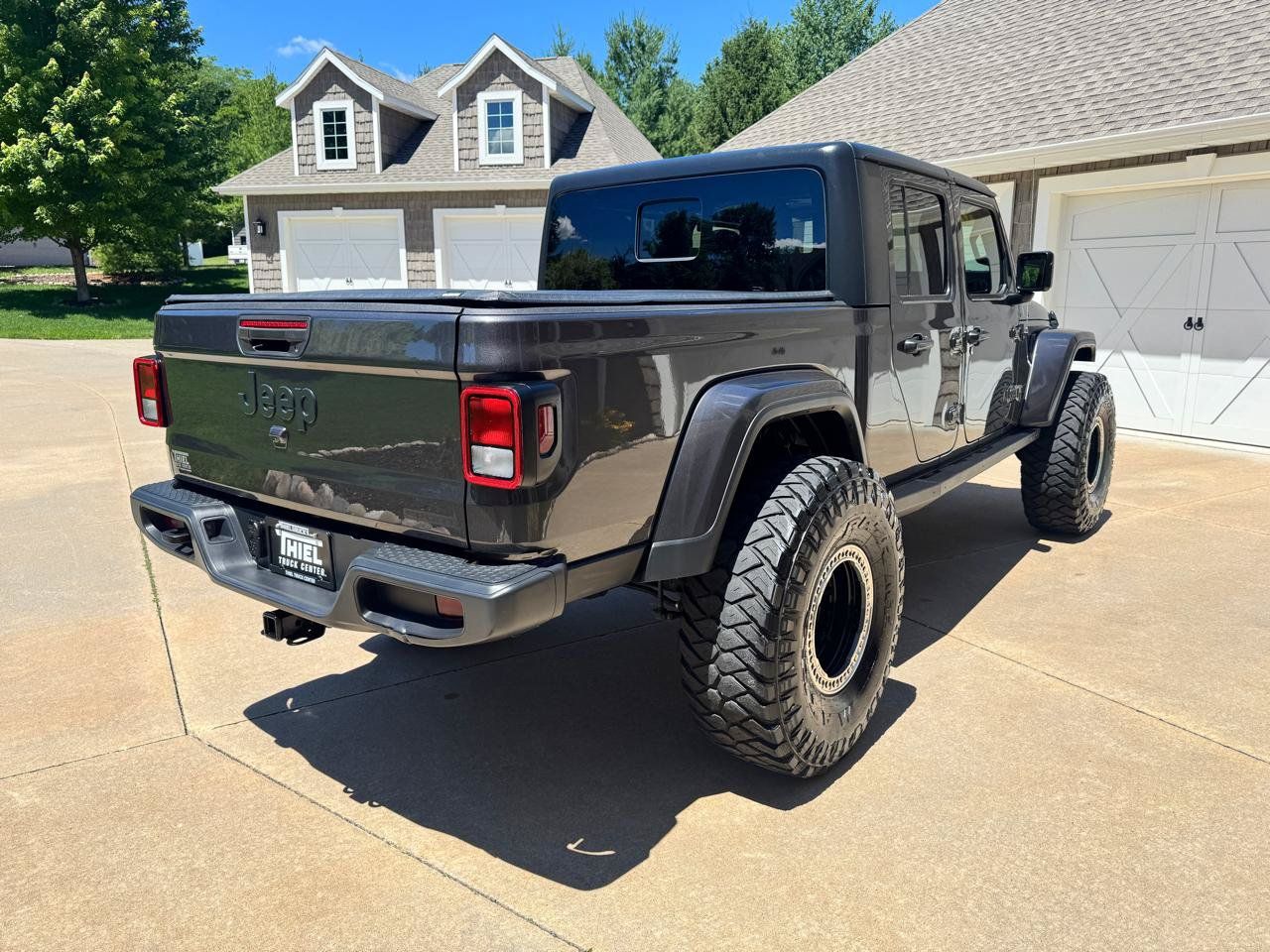 Used 2021 Jeep Gladiator Sport AWD/4WD image 5