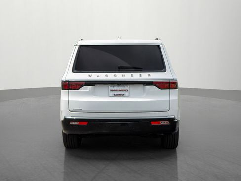 Used 2023 Jeep Wagoneer 4WD w/ Convenience Group I image 6