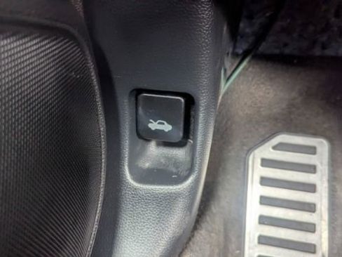 Used 2020 Honda Accord Sport image 34