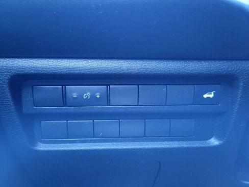 Used 2022 Mitsubishi Outlander SEL image 20