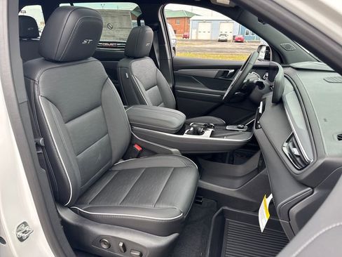 New 2026 Buick Enclave Sport Touring w/ Power Package image 10