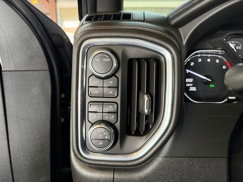 Used 2021 GMC Sierra 1500 AT4 image 26