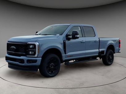 New 2026 Ford F350 Lariat w/ Black Appearance Package