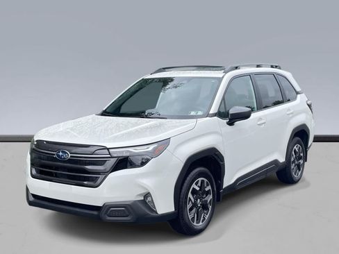 Used 2026 Subaru Forester Premium AWD/4WD image 1