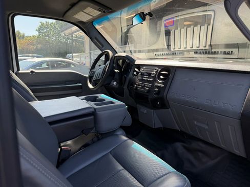 Used 2015 Ford F350 XL RWD image 13