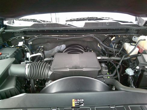 Used 2024 Chevrolet Silverado 2500 Custom w/ Custom Value Package image 20