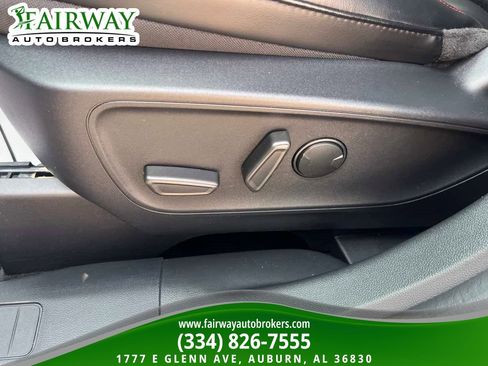 Used 2024 Ford Escape ST-Line w/ Tech Pack #1 image 16