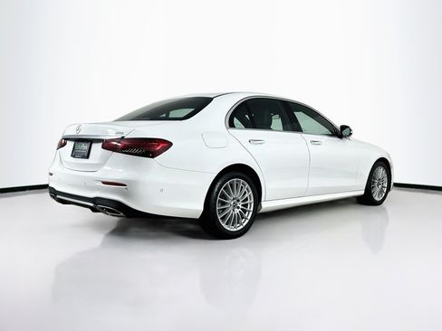 Used 2023 Mercedes-Benz E 350 4MATIC Sedan image 9