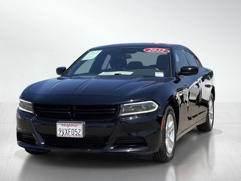 Used 2022 Dodge Charger SXT RWD image 13