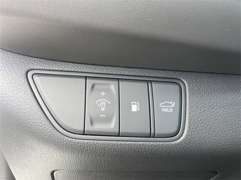 Used 2025 Genesis G70 3.3T Advanced w/ Sport Prestige Package image 34