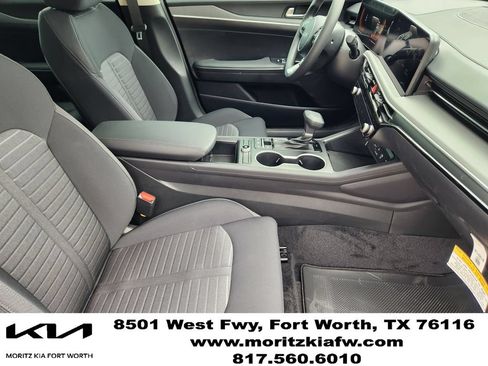 New 2026 Kia K5 LXS FWD image 10