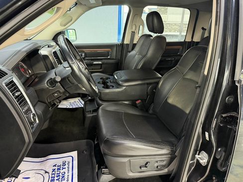 Used 2016 RAM 1500 Laramie w/ Convenience Group AWD/4WD image 21