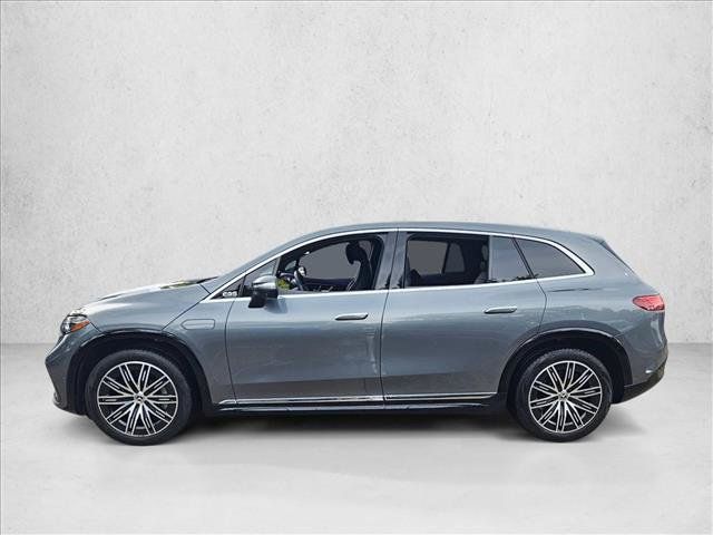 Used 2023 Mercedes-Benz EQS 580 4MATIC SUV image 6