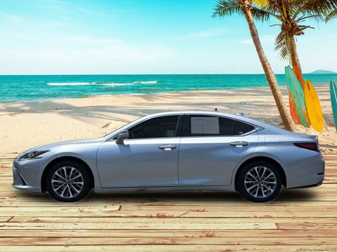 Used 2022 Lexus ES 350 w/ Accessory Package FWD image 3