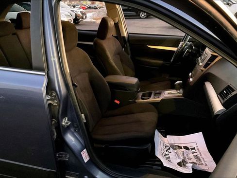 Used 2013 Subaru Outback 2.5i Premium image 7