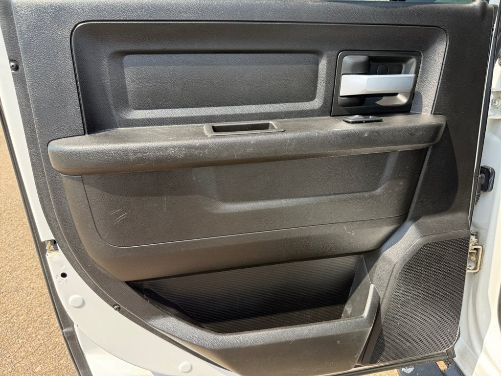 Used 2019 RAM 3500 Tradesman w/ Chrome Appearance Group AWD/4WD image 22