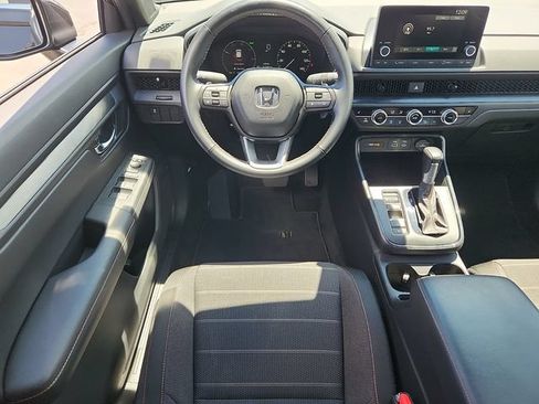 Used 2025 Honda CR-V Sport image 10