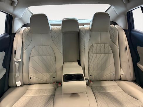 New 2026 Nissan Sentra SL FWD image 25