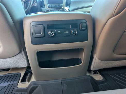 Used 2015 Chevrolet Tahoe LT RWD image 26