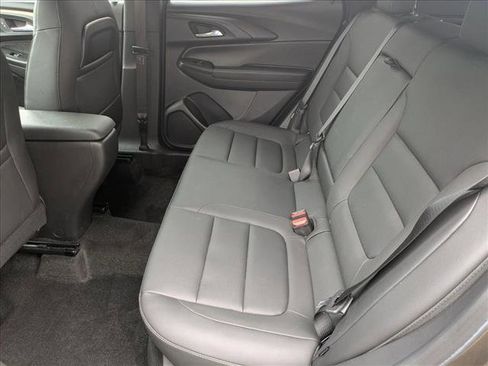 Used 2022 Chevrolet TrailBlazer ACTIV image 17