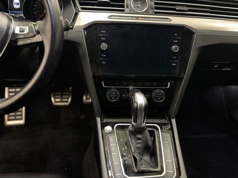Used 2019 Volkswagen Arteon SE AWD/4WD image 15