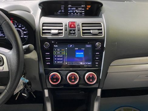Used 2017 Subaru Forester 2.5i Premium AWD/4WD image 14