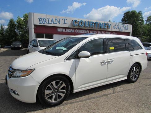 Used 2016 Honda Odyssey Touring Elite image 32