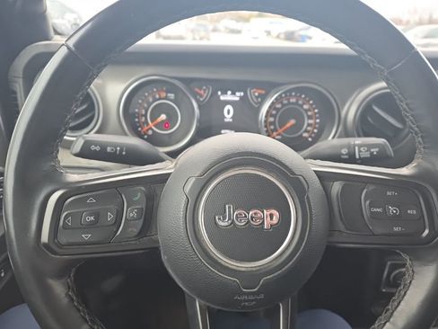 Used 2022 Jeep Gladiator Sport image 43