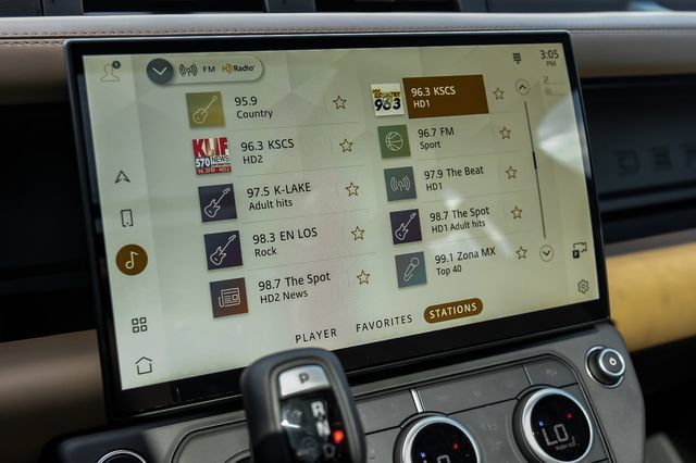 New 2026 Land Rover Defender 110 X-Dynamic SE AWD/4WD image 43