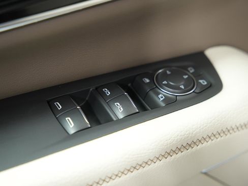 New 2026 GMC Yukon XL Denali image 22