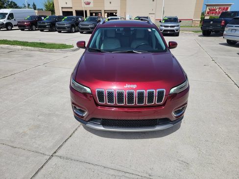 Used 2020 Jeep Cherokee Limited FWD image 8
