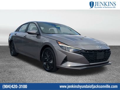 Used 2023 Hyundai Elantra SEL