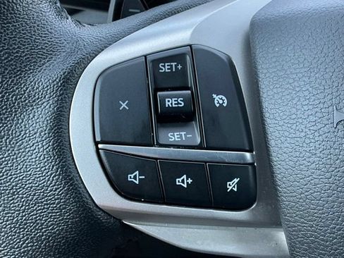 Used 2021 Ford Explorer XLT w/ Class III Trailer Tow Package RWD image 27