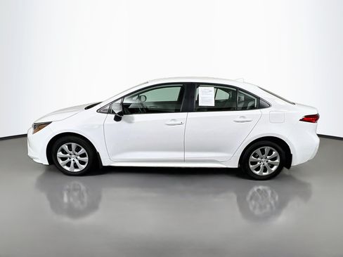 Used 2026 Toyota Corolla LE FWD image 9